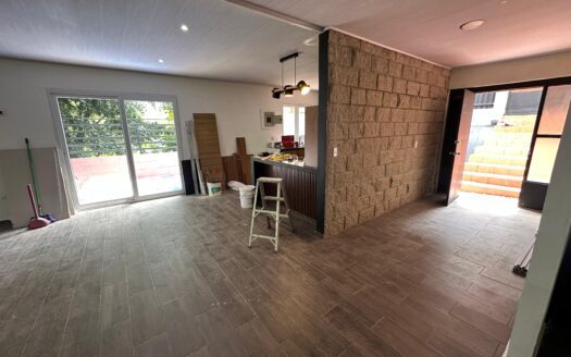 Propiedad en venta – El Chimbo, carretera a Santa Lucía